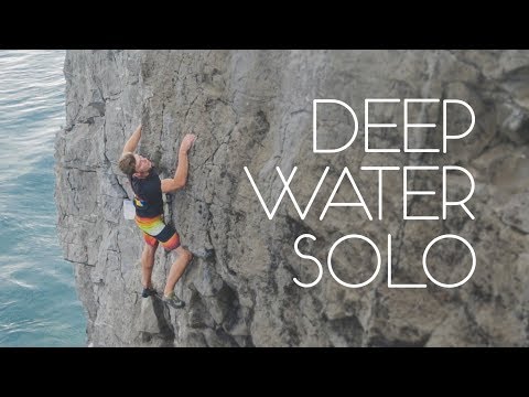An Evening of Deep Water Soloing - Lydstep, Pembrokeshire