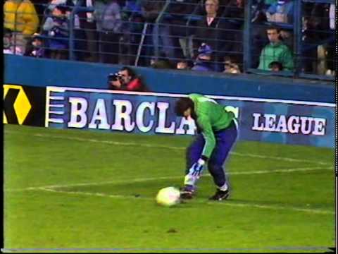 Everton v Bayern Munich Football League Centenary Challenge 25 November 1987 First half