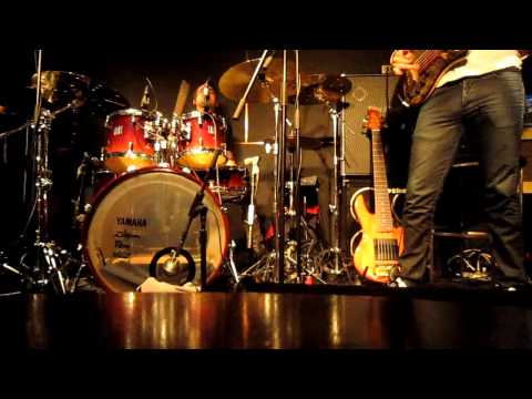 Sly - Tipatinas (Mike Stern - Live @ Ellington 2011-04-24)