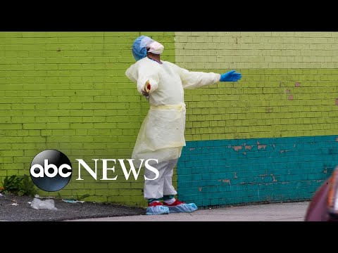 コロナウイルス、春とゾウ。写真の世界、4月6日 (Coronavirus, spring and elephants: World in Photos, April 6)