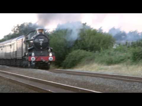 Prestatyn 17.8.2013 - GWR 5043 Earl of Mount Edgcumbe - Welsh Dragon