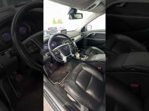 фото volvo v70 iii 0