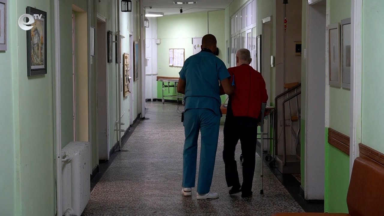 Изложба в арт галерия „Милосърдие“ в Кърджали подпомага палиативните грижи