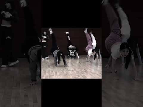 🗣️ - kpop dance are too easy #kpop #kpopedit #kpopaddict