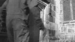 Monster Mash - Bobby "Boris" Pickett & The Crypt Kickers