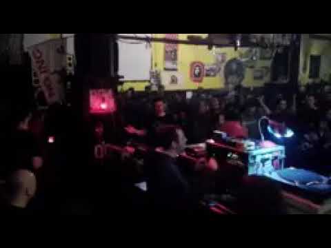 BABABOOM HI-FI meets lion's Den . Napoli