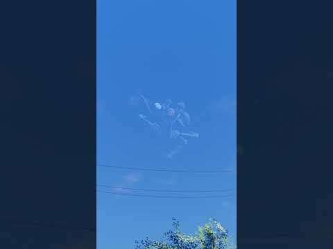 Devorador de mundos engulle la Luna #shorts