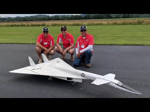 Radio Controlled XB-70 Valkyrie Scratch Build Jet by Bret Becker