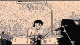 Download lagu CASSANOVA MENGEJAR (coma band) mp3