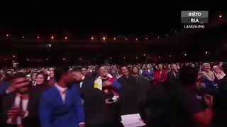 Download lagu Santesh di Anugerah MeleTOP ERA 2019 mp3 Download lagu Santesh di Anugerah MeleTOP ERA 2019 mp3