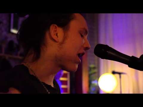 Arne - Dansa fel (Live @ Laika, Stockholm)