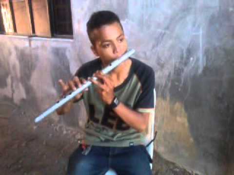 PVC flute Amazing grace blows by Dan Paul Caminade