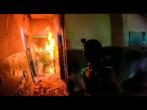 O CANIBAL ATEOU FOGO NA CASA COM OS ELITES DENTRO