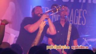 THE PLANET SMASHERS - Surfin' in Tofino @ L'Anti, Québec City QC - 2016-12-03