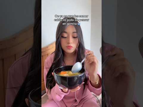 Caldo de pollo de gomita versión ASMR 😜 (gomita tqm bebaa)