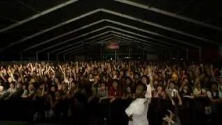 Soulwax - Miserable Girl (Live)