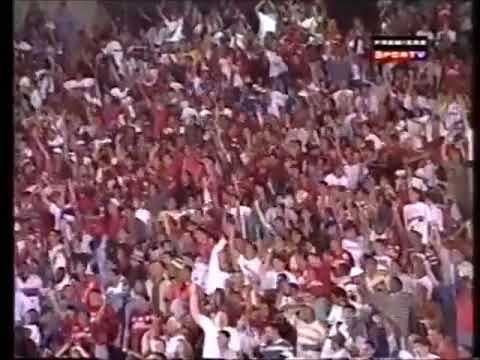Belo gol de falta de Rodrigo Fabri em 98