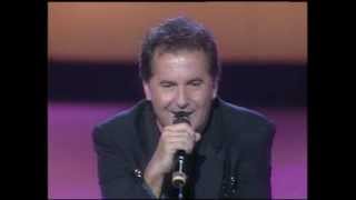 VÍCTOR MANUEL &quot;A DÓNDE IRÁN LOS BESOS&quot;