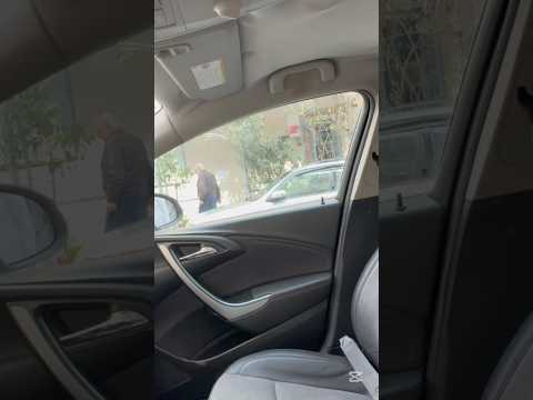 Araba sürecektim direksiyon yok meğer yolcu koltuğuna binmişim araba süremedim #shotrs #araba