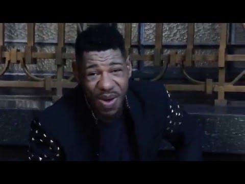 Aprendi A Confiar Em Deus video