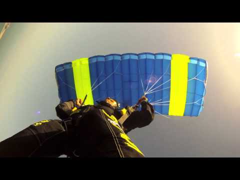Skydiving in Dubai 2012