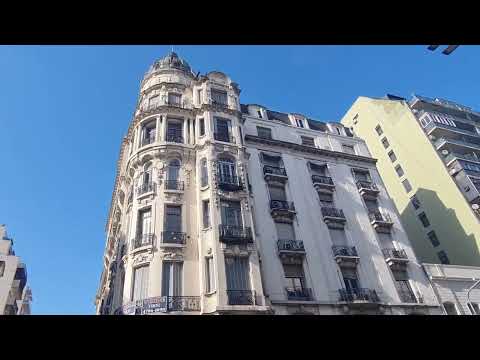Linda Esquina de Buenos Aires Avenida Callao e Sarmiento Buenos Aires Argentina