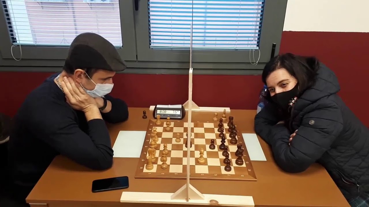 Watch Now 2 gennaio visita del medico sportivo al #CSB per il certificato agonistico 2 gennaio visita del medico sportivo al #CSB per il certificato agonistico