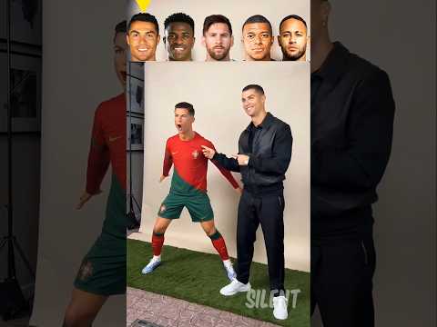 Ronaldo vs Vini Jr vs Messi vs Mbappe vs Neymar - Meeting Wax Figure