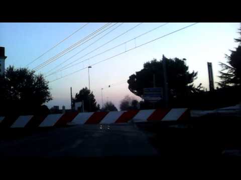 Transito IC 605 Milano centrale-Taranto tramite il PL di via Cesare Battisti a MODUGNO