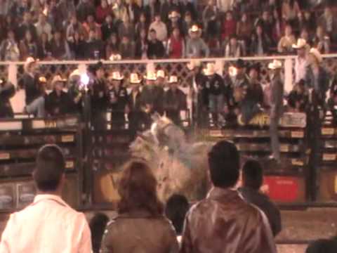 Gran Final Cuernos Chuecos 2012, viernes 09 de noviembre