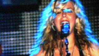 The Band Perry &quot;Walk Me Down the Middle&quot;