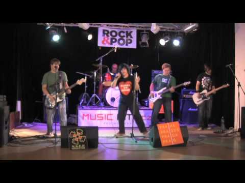 26 - Dirty Way - Sliby chyby (17. 8. 2010 - Praha, Music City)