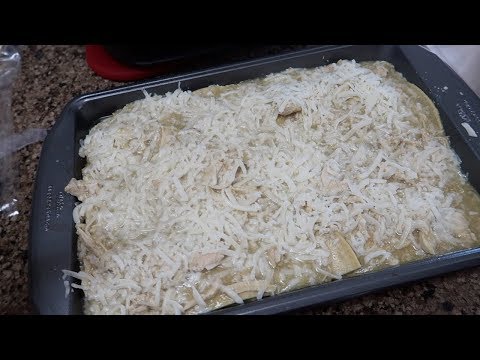 download lagu mp3 mp4 Crockpot Salsa Verde Chicken Enchiladas, download lagu Crockpot Salsa Verde Chicken Enchiladas gratis, unduh video klip Crockpot Salsa Verde Chicken Enchiladas