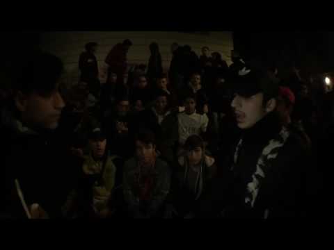 CASTE VS RESY - RÉPLICA - 8AVOS - BATHROOM STUDIOS