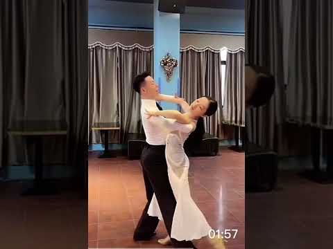 華爾茲Natural Spin Turn 和 Turning Lock to Right 的幾個要點