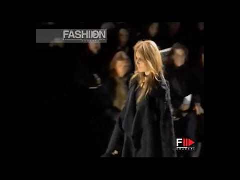 Gucci fall-winter 2002-2003 part 1