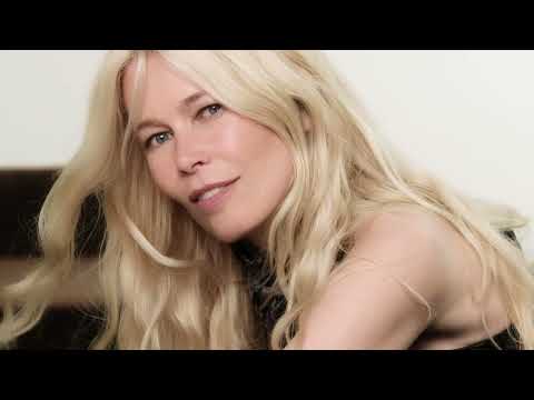 Donna Karan Fall 25: Women to Women