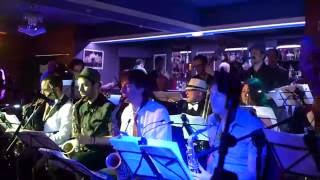El Molino Big Band - Mad For Swing - Honeysuckle Rose