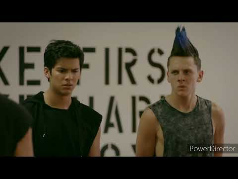 Cobra Kai - Johnny Scolds Miguel & Hawk