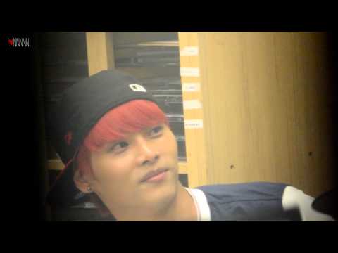 [130627] VIXX(빅스) N(엔) KISS THE RADIO(슈키라) - 대기실 직캠