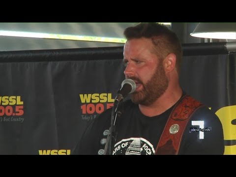 Randy Houser Performs in Greenville for WSSL 100 Show