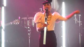 Natalia Kills - Free (Live) Hamburg/Germany