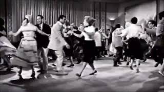 Škaredá holka (2022) Žermína Vránová