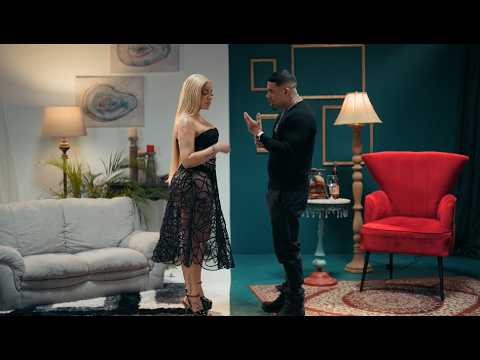 LA INSUPERABLE X MICHAEL FLORES X ALOFOKE MUSIC - EMOJI