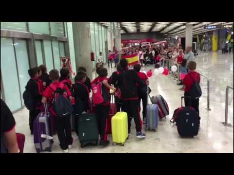 @RVMOficial Llegada a Barajas del Rayo Alevín A