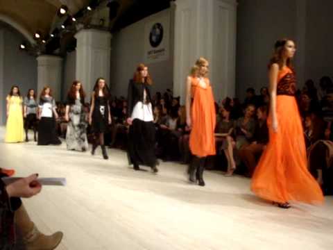 Larisa Lobanova осень - зима 2012-2013