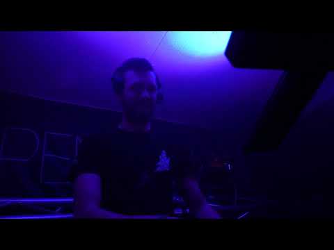 INDEPENDANCE LIVE E01 - DEVON