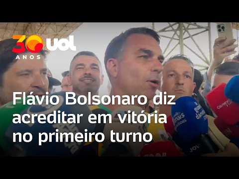 Flávio Bolsonaro diz acreditar que ele e Tarcísio ‘ganham no primeiro turno’