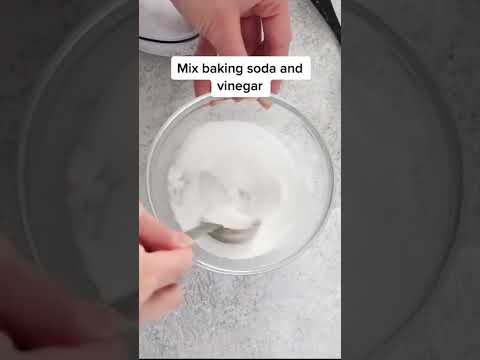 Here is how to clean White Shoes in 33 seconds