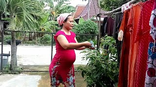 Download lagu 🔴bumil jemur pakaian mp3